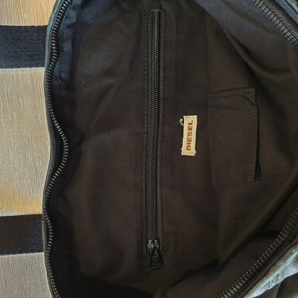 Diesel Bag Black. Leather Patches Sewn onto Canvas - Picture 6 of 7